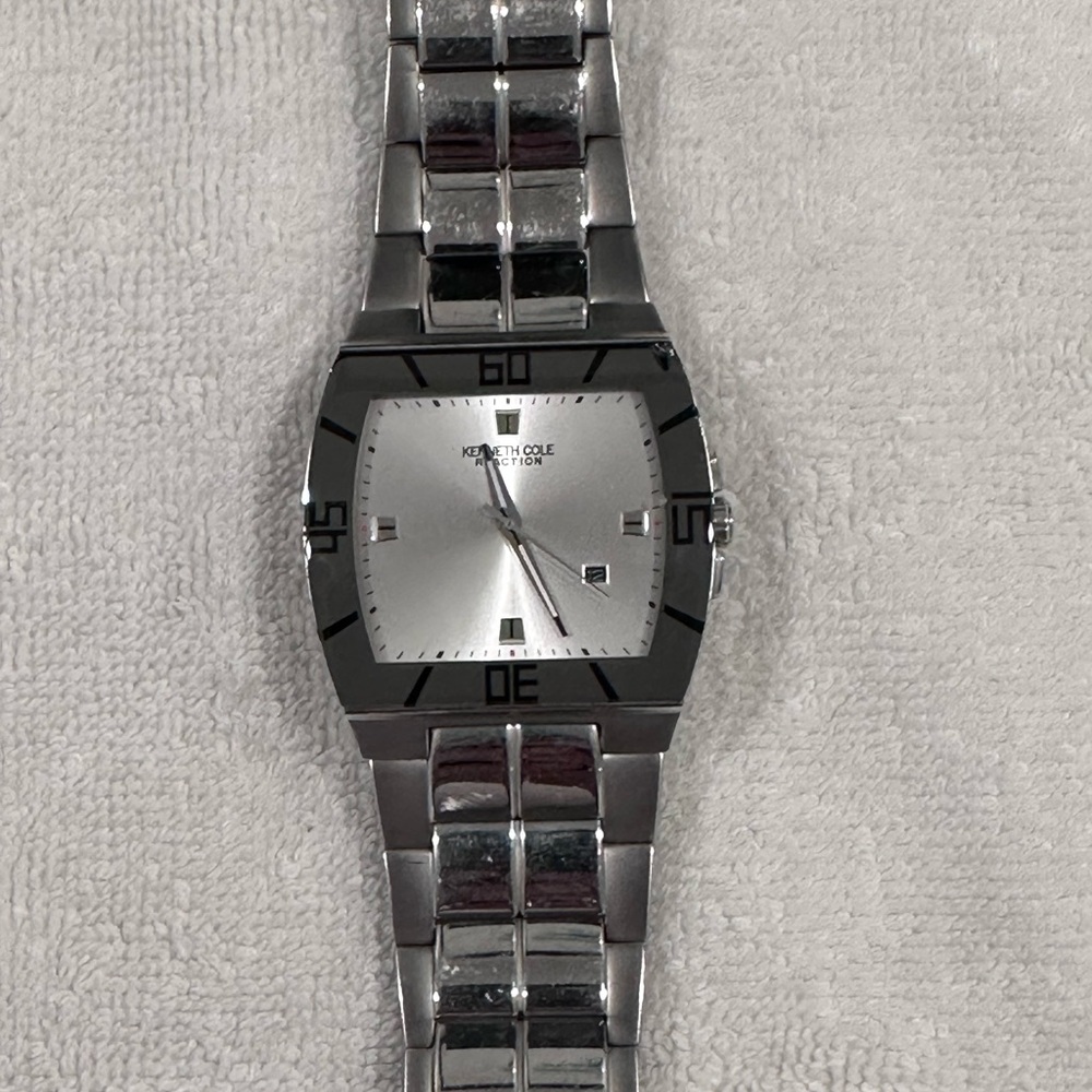 Kenneth Cole Reaction Watch - Picture 4 of 4
